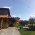 Casa à venda com 6 quartos, sendo 4 suítes, no condomínio Cond Riacho Fundo, Araçoiaba da Serra - SP
