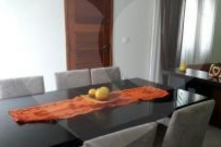 Sobrado à venda com 3 suítes em Vila Nivi, São Paulo, SP