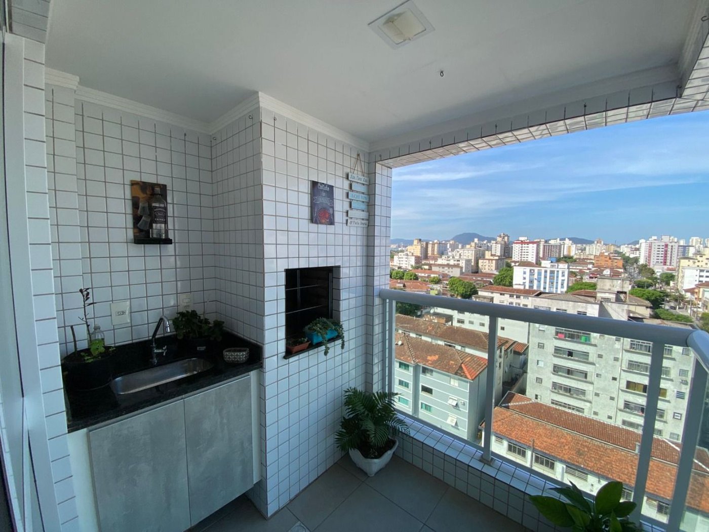 Apartamento à Venda no Embaré – Santos | 74 m² | 2 Dormitórios (1 Suíte) | Varanda Gourmet | Lazer Completo