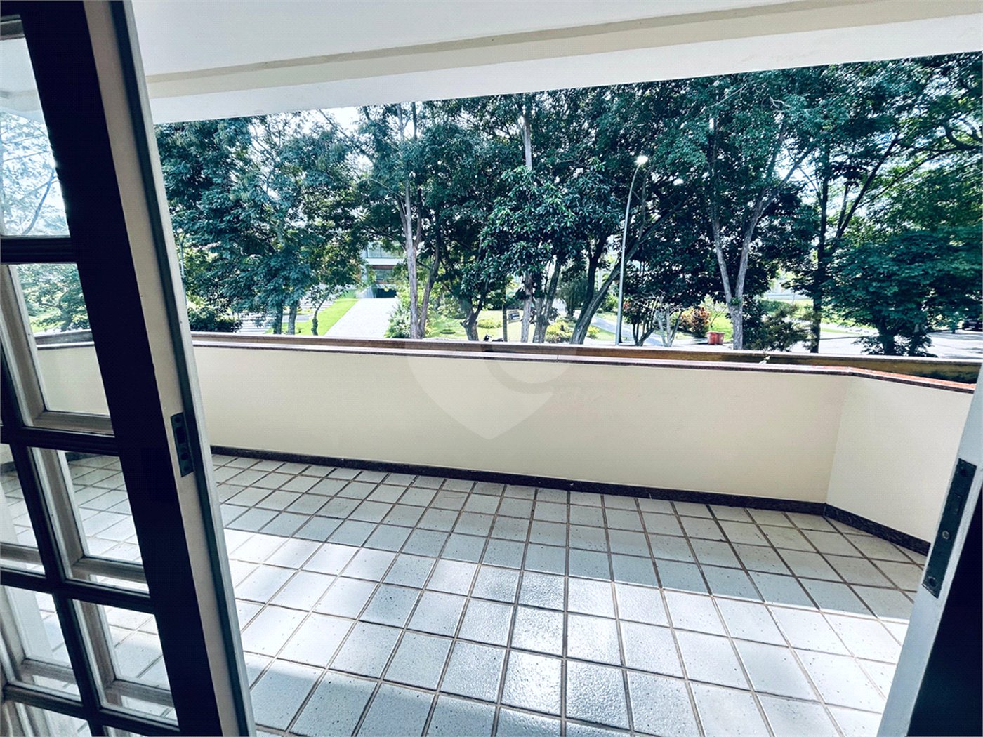 Casa à venda com 8 quartos, sendo 7 suítes, em Barra da Tijuca, Rio de Janeiro, RJ