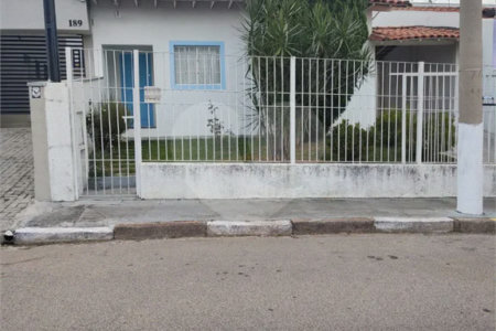 Casa para alugar com 2 quartos no Centro, Vinhedo, SP