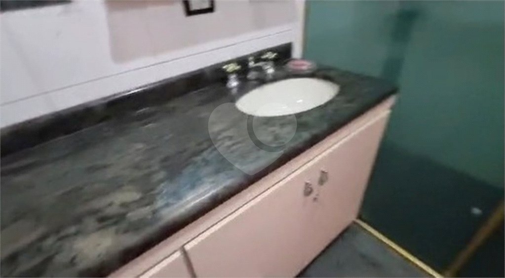 Apartamento à venda com 3 quartos, sendo 1 suíte, em Santana, São Paulo, SP