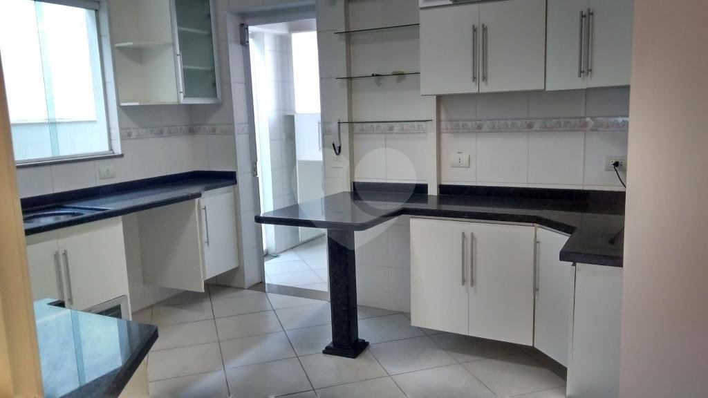 Sobrado para alugar com 3 suítes em Jardim São Paulo(zona Norte), São Paulo, SP
