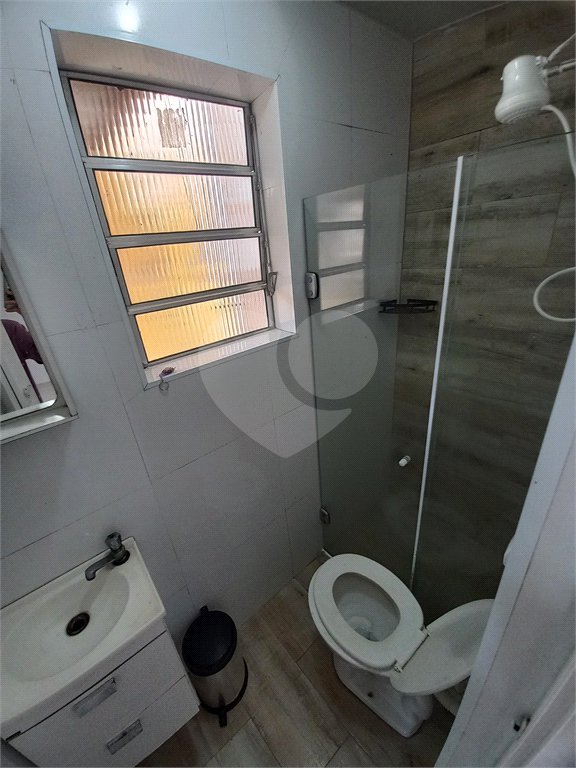 Casa à venda com 5 quartos, sendo 1 suíte, em Jardim Novo Taboão, São Paulo, SP