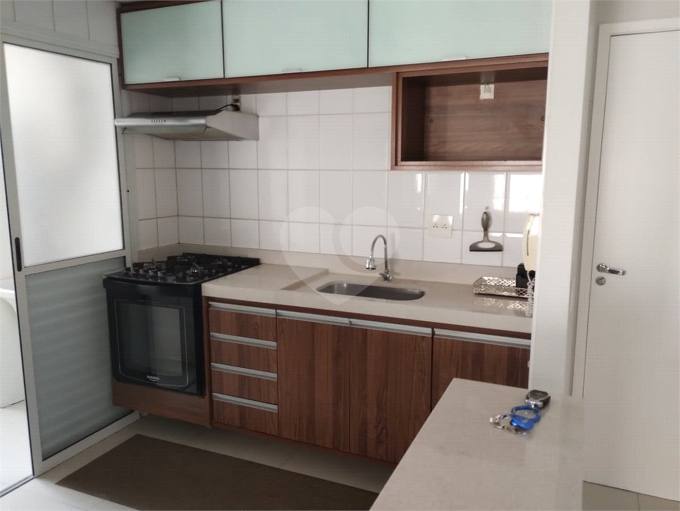 Apartamento para alugar com 2 quartos, sendo 1 suíte, em Vila Invernada, São Paulo, SP
