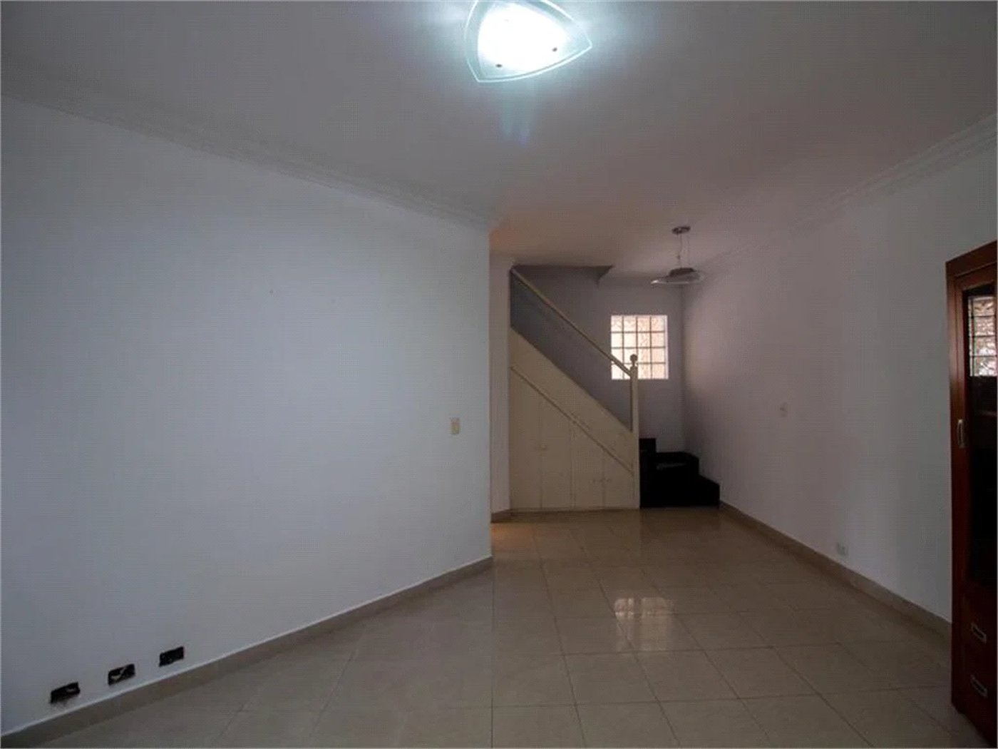 Casa à venda com 3 quartos, sendo 1 suíte, em Jardim Ester, São Paulo, SP