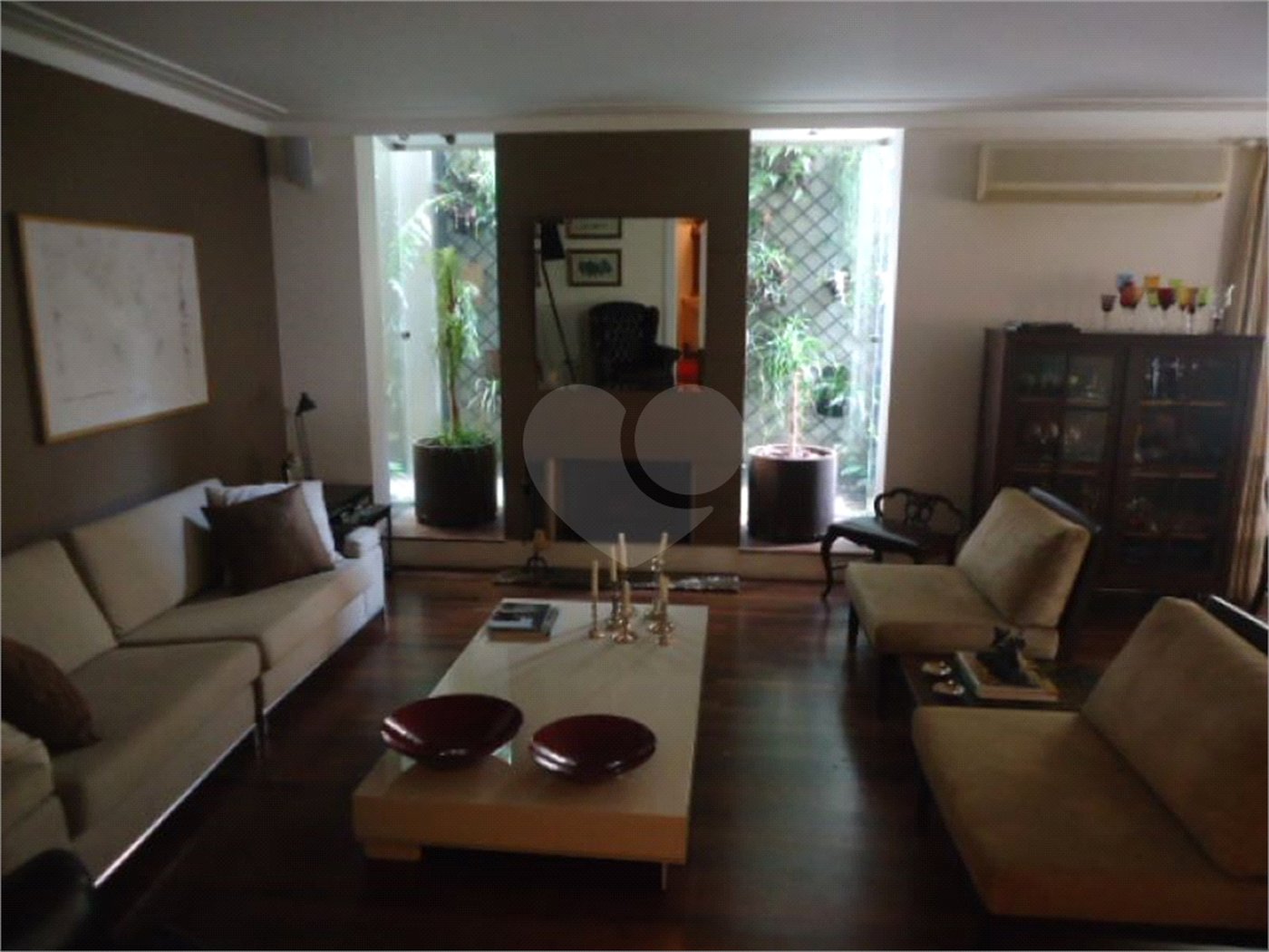 Casa à venda com 3 quartos, sendo 2 suítes,  em Vila Tramontano, São Paulo, SP