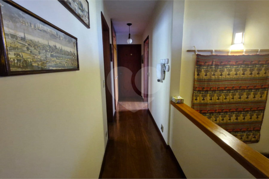 Sobrado à venda com 4 quartos, sendo 1 suíte, em Tremembé, São Paulo, SP