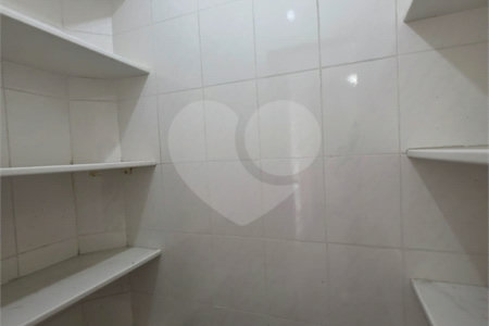 Apartamento à venda com 3 suítes em Vila Uberabinha, São Paulo, SP