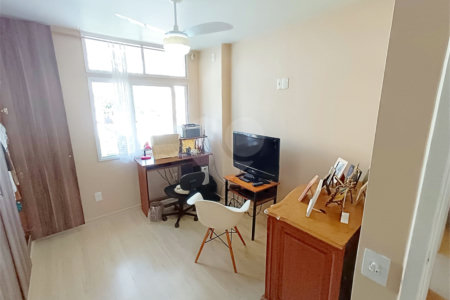 Apartamento à venda com 2 quartos, sendo 1 suíte, em Grajaú, Rio de Janeiro, RJ