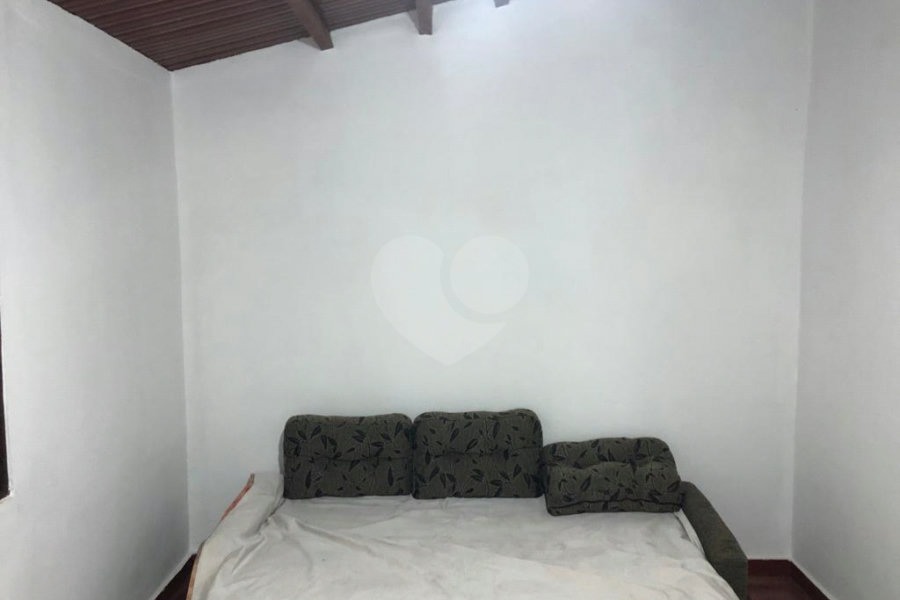 Sobrado à venda com 3 quartos em Serra da Cantareira, Mairiporã, SP