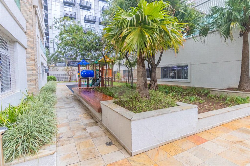 Apartamento à venda com 2 quartos, sendo 1 suíte, em Alto da Boa Vista, São Paulo, SP