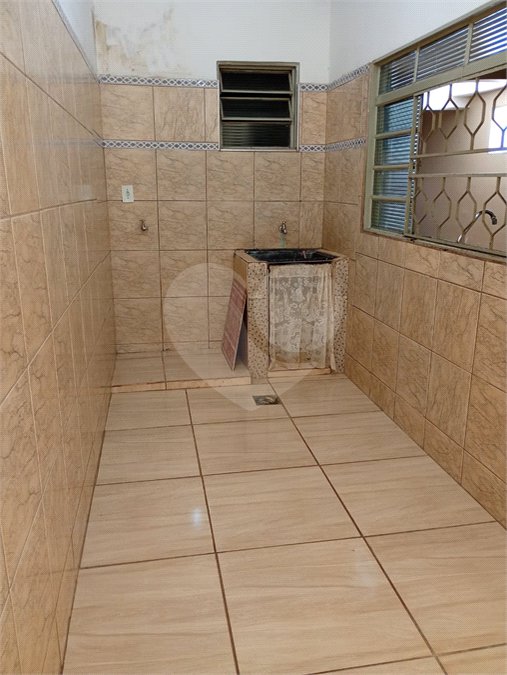 Casa à venda com 3 quartos em Geraldo Correia de Carvalho, Ribeirão Preto, SP