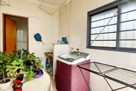 Casa à venda com 2 quartos, sendo 1 suíte, em Ipiranga, Ribeirão Preto, SP