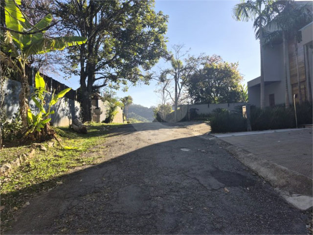 Terreno à venda no condomínio Alpes da Cantareira, Mairiporã - SP