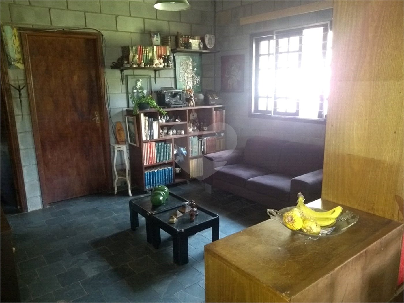 Casa à venda com 3 quartos, sendo 1 suíte, no condomínio Cinco Lagos, Mairiporã - SP
