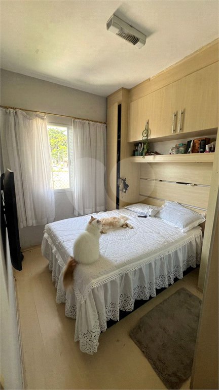 Casa de Vila à venda com 3 quartos em Vila Curuçá, São Paulo, SP