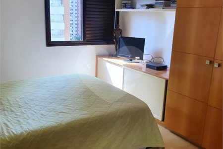 Apartamento à venda com 4 quartos, sendo 2 suítes, em Vila Suzana, São Paulo, SP