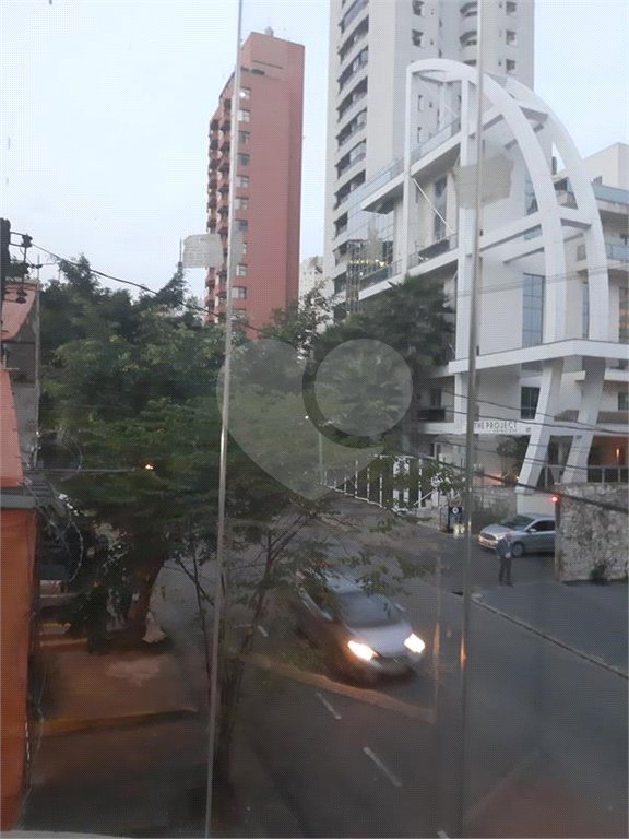 Apartamento à venda com 2 quartos em Cerqueira César, São Paulo, SP