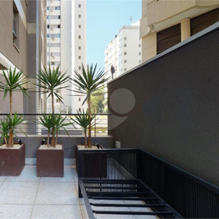 Apartamento à venda com 1 suíte em Vila Nova Conceição, São Paulo, SP