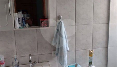 Sobrado à venda com 4 quartos, sendo 1 suíte,  em Jardim Maria Luiza, São Paulo, SP