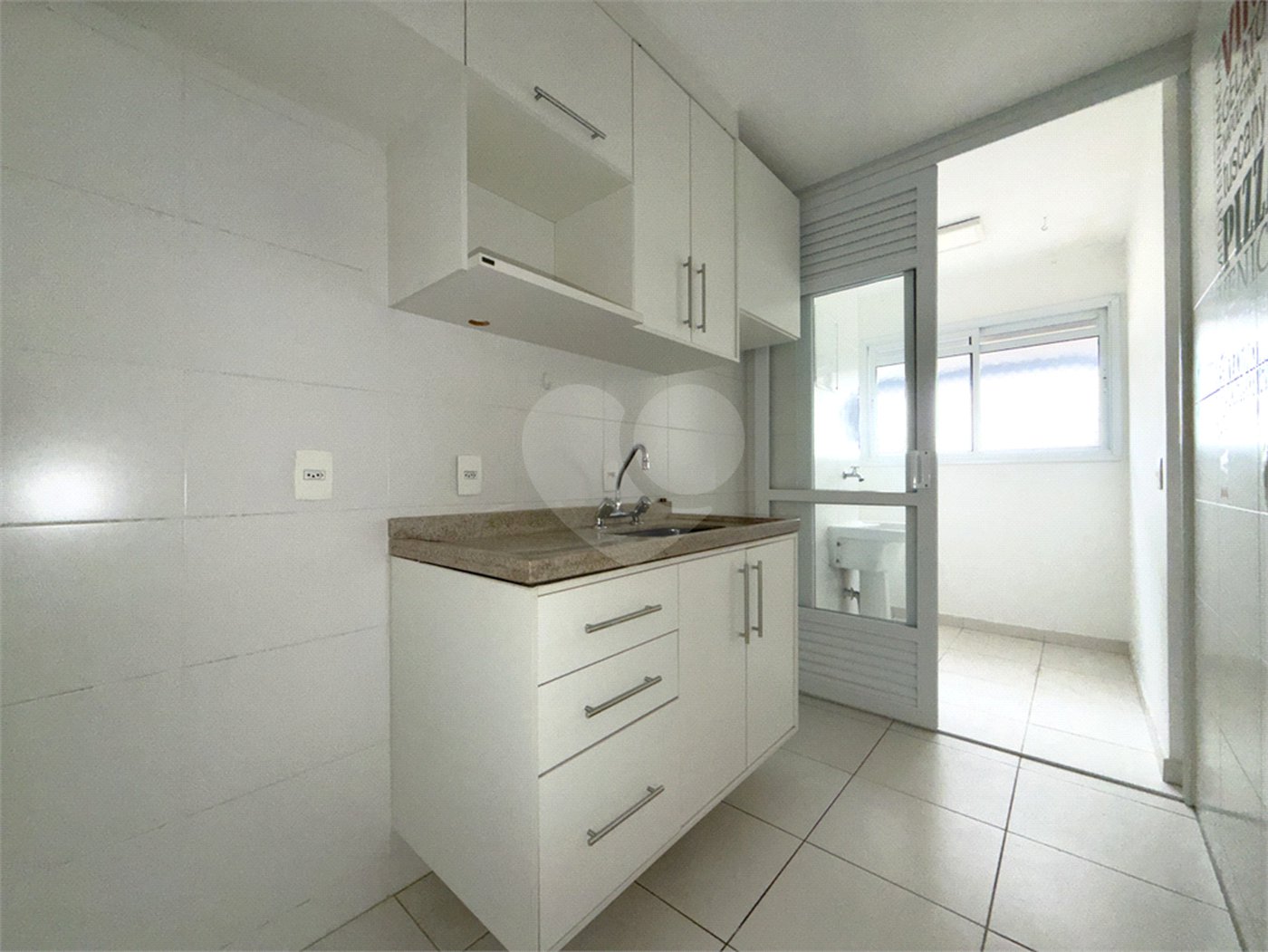Apartamento à venda com 2 quartos, sendo 1 suíte,  em Vila Mariana, São Paulo, SP