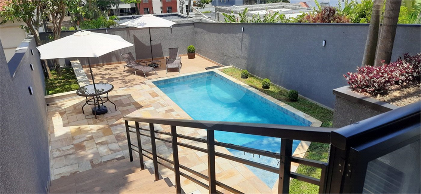 Casa à venda com 4 suítes em Jardim Prudência, São Paulo, SP