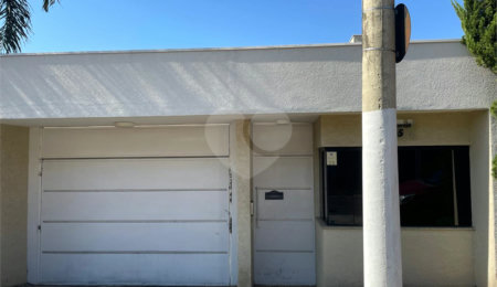 Casa em condomínio à venda com 2 suítes em Jardim Paulista, Atibaia, SP