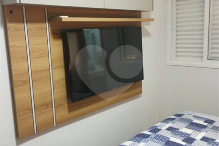 Casa à venda com 3 quartos, sendo 1 suíte, no condomínio Vilagio Vista Real, Paulínia - SP