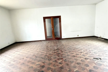 Casa à venda com 3 quartos em Bela Aliança, São Paulo, SP