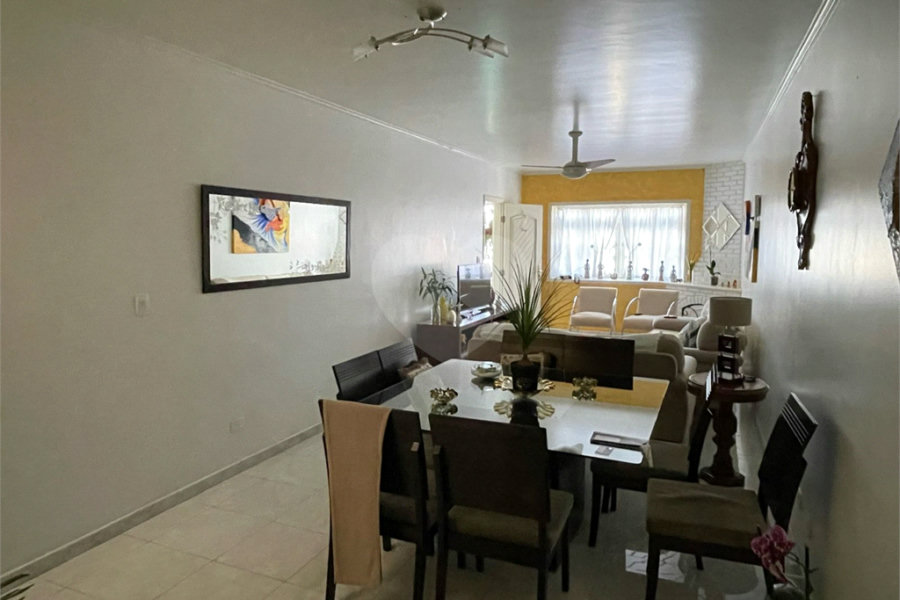 Sobrado à venda com 3 quartos, sendo 1 suíte, em Vila Paiva, São Paulo, SP