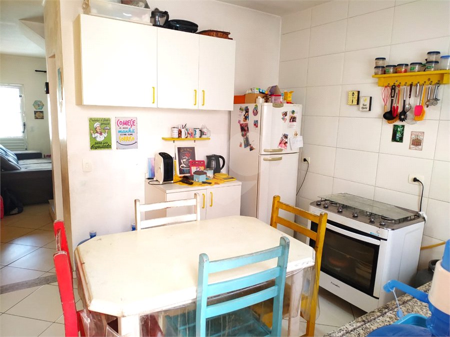 Casa à venda com 2 quartos em Parque Cruzeiro do Sul, São Paulo, SP