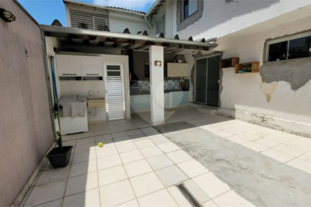 Casa à venda com 3 quartos no Parque Santana.