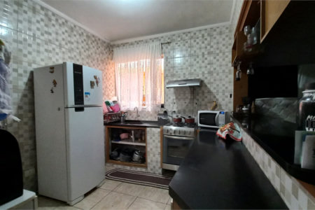 Sobrado à venda com 6 quartos, sendo 1 suíte, em Vila Medeiros, São Paulo, SP