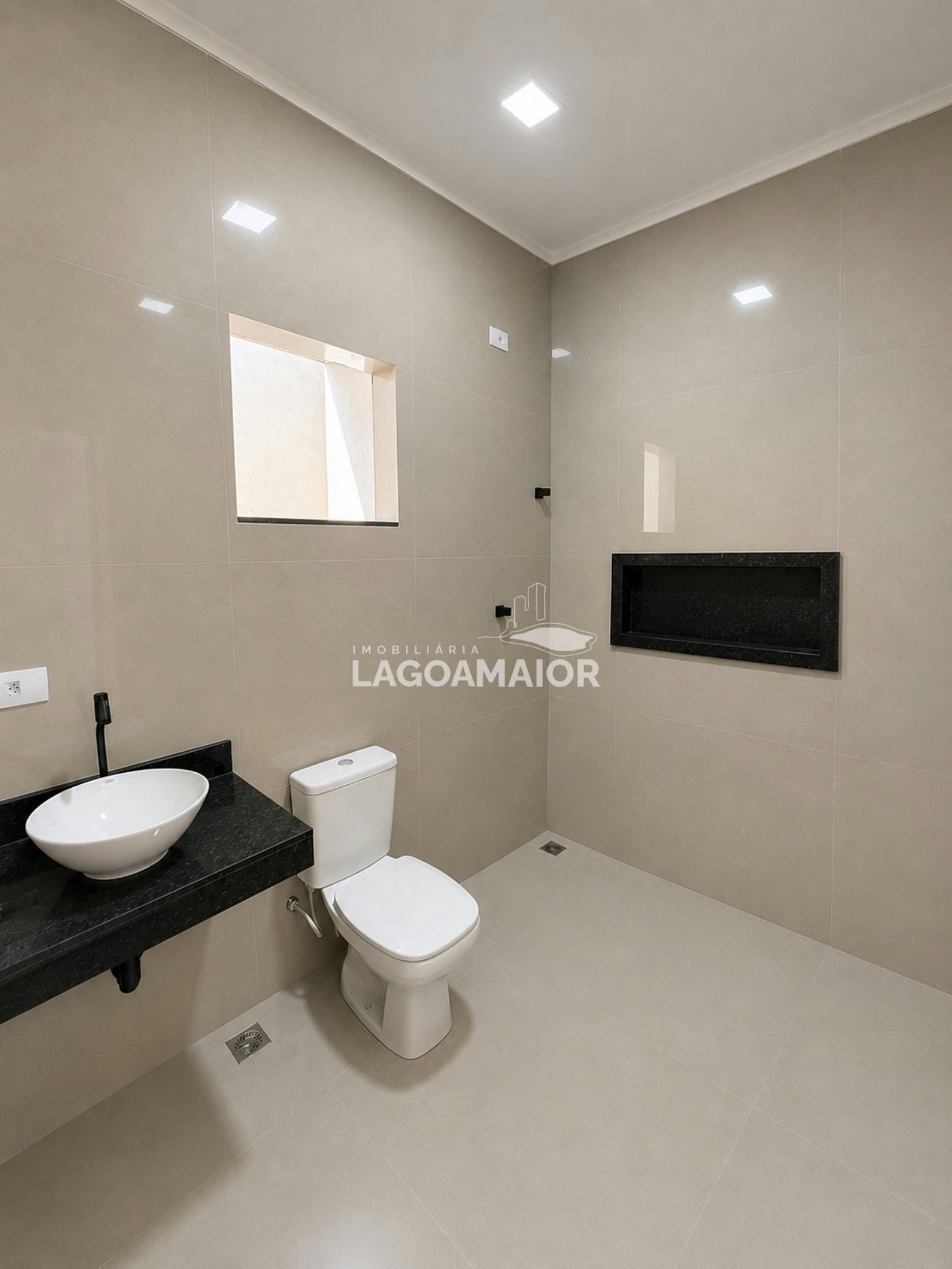 Casa à venda com 3 quartos, sendo 1 suíte,  em Mais Parque , Três Lagoas, MS