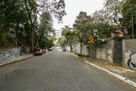 Terreno à venda em Jardim Prudência, São Paulo, SP