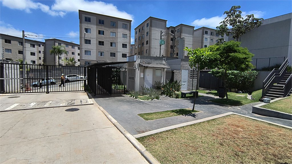 Apartamento à venda com 2 quartos em Jardim do Lago, São Paulo, SP