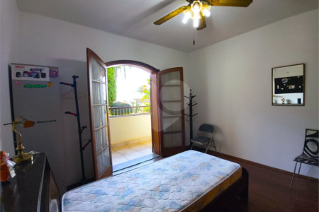 Casa à venda com 4 quartos, sendo 3 suítes,  no condomínio Village D'avignon, Sorocaba - SP