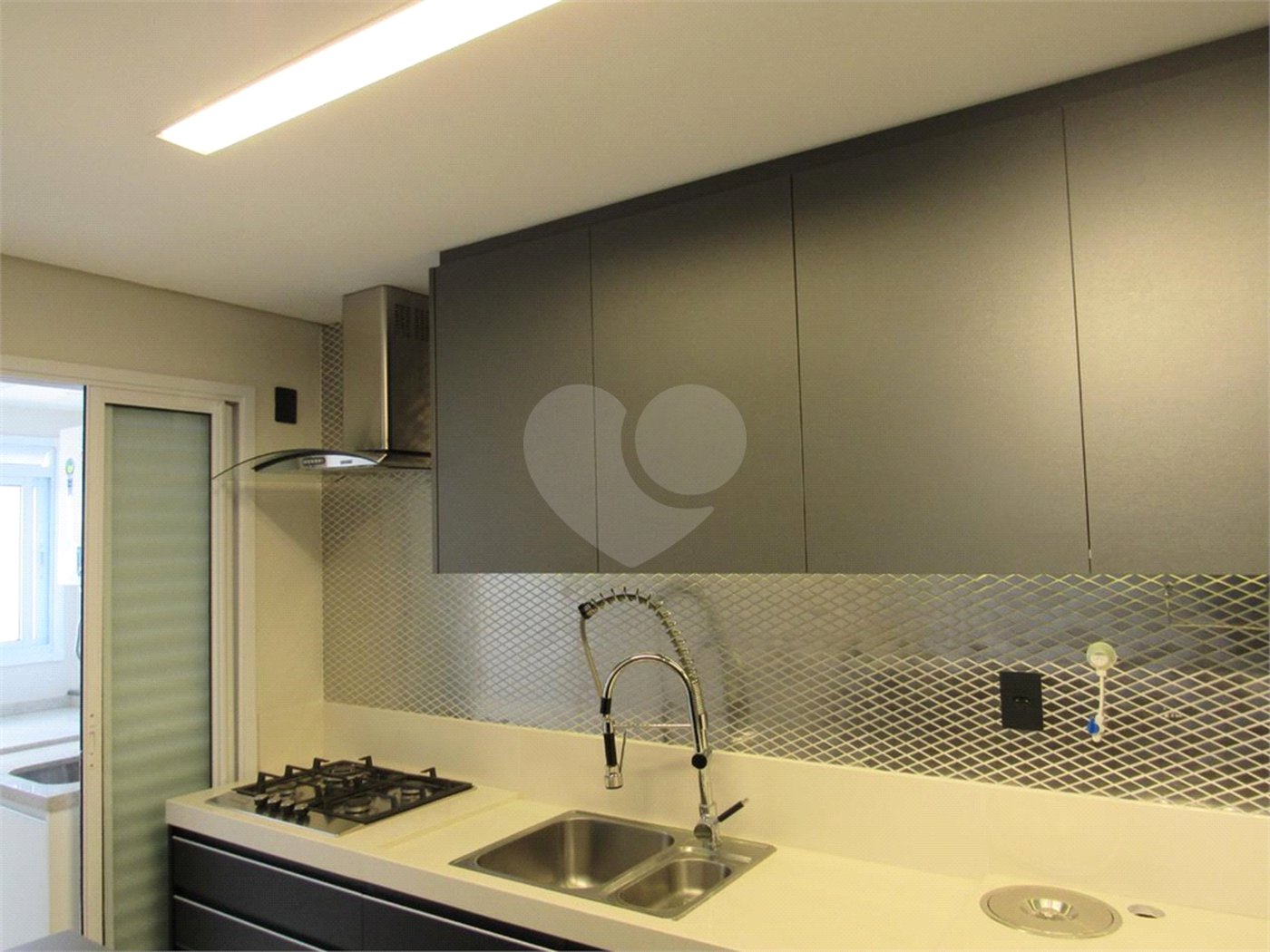 Apartamento à venda com 2 quartos, sendo 1 suíte, em Barra Funda, São Paulo, SP