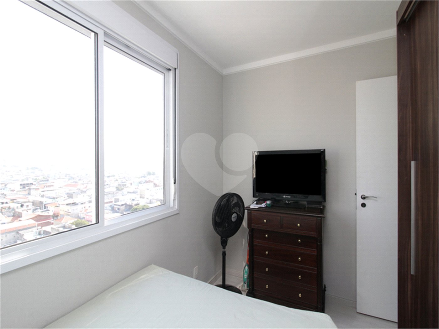 Apartamento à venda com 3 quartos, sendo 1 suíte,  em Jardim Brasil (zona Norte), São Paulo, SP