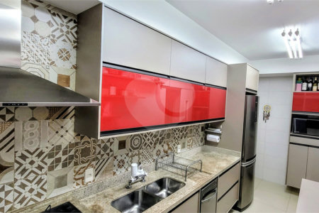 Apartamento à venda com 3 quartos, sendo 1 suíte, no Centro, São Bernardo do Campo, SP
