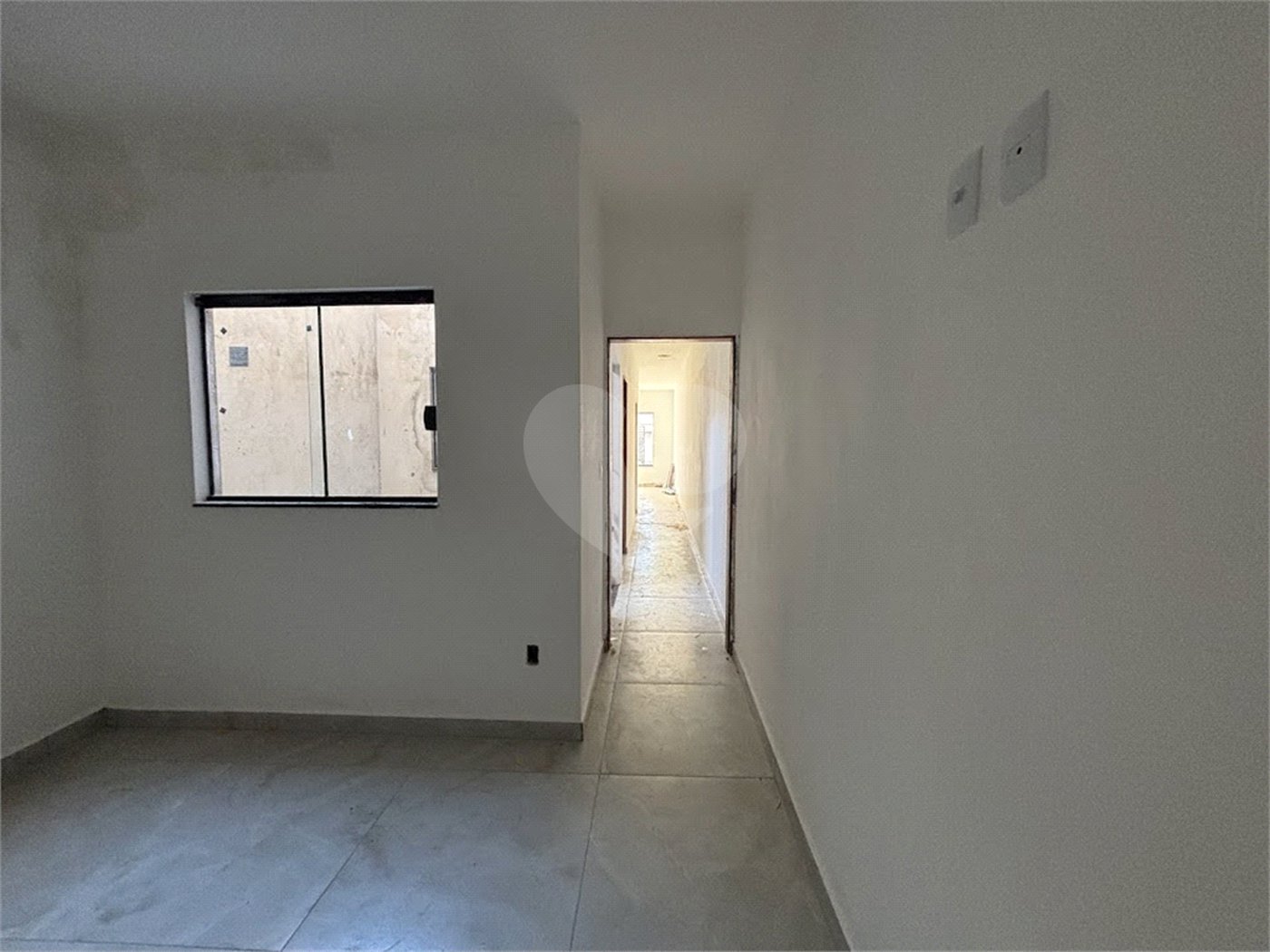 Casa de Vila à venda com 2 quartos em Jardim Santa Marta, Sorocaba, SP