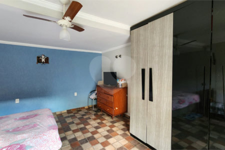 Sobrado à venda com 4 quartos, sendo 1 suíte, em Vila Romão, Salto, SP