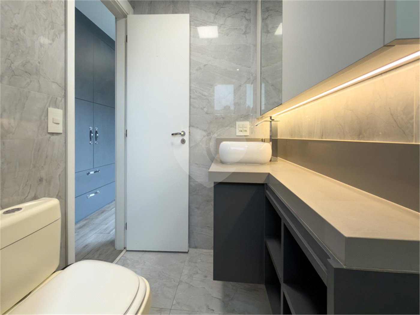 Apartamento à venda com 4 quartos, sendo 2 suítes, em Pinheiros, São Paulo, SP