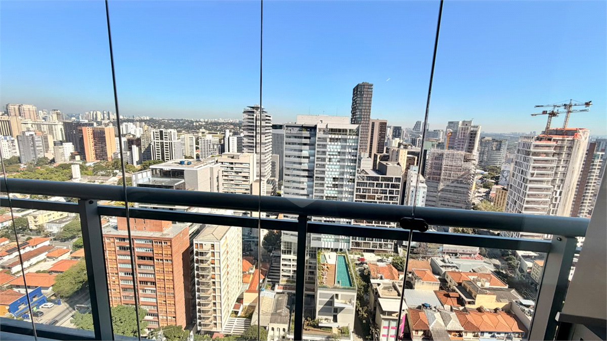 Apartamento para alugar com 1 suíte em Pinheiros, São Paulo, SP