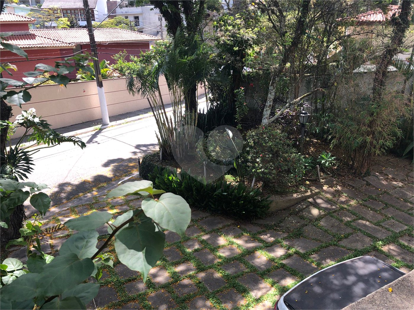 Sobrado à venda com 5 quartos, sendo 1 suíte,  em Jardim São Bento, São Paulo, SP