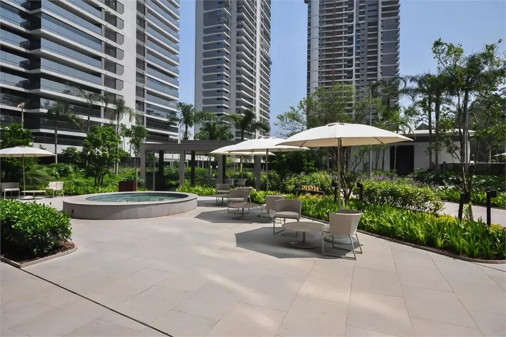 Apartamento à venda com 3 suítes, em Jardim Fonte do Morumbi, São Paulo, SP