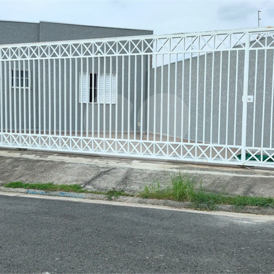 Casa Térrea à venda com 3 quartos, sendo 2 suítes, em Jardim Jaraguá, Atibaia, SP