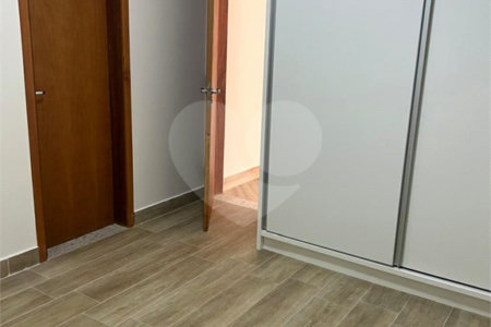 Casa à venda com 3 suítes no condomínio Palmeiras Imperiais, Salto - SP