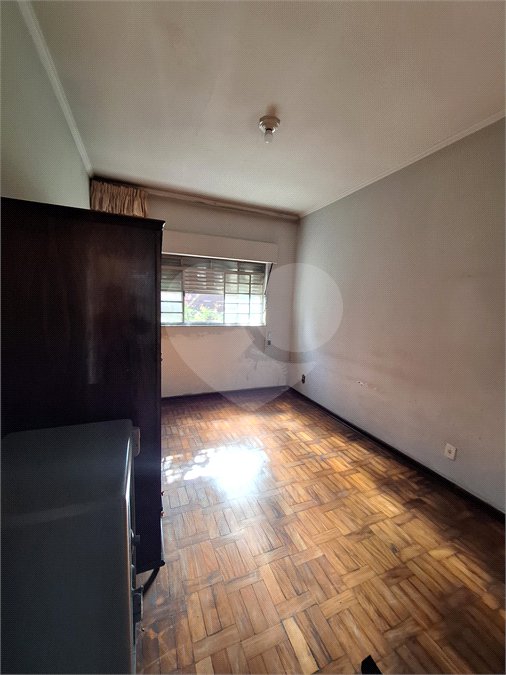 Casa à venda com 4 quartos em Jardim Leonor Mendes de Barros, São Paulo, SP
